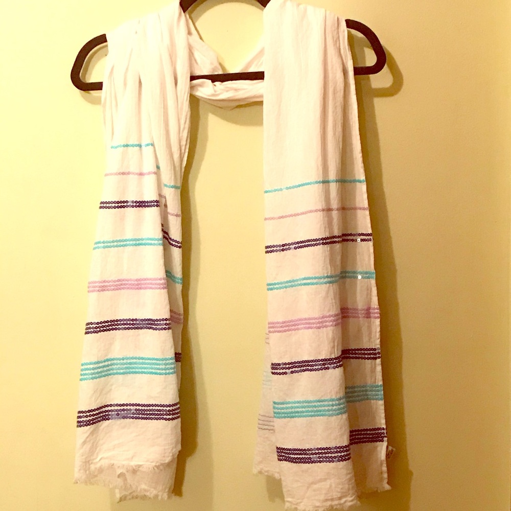 White Old Navy Sequin-Lined Scarf